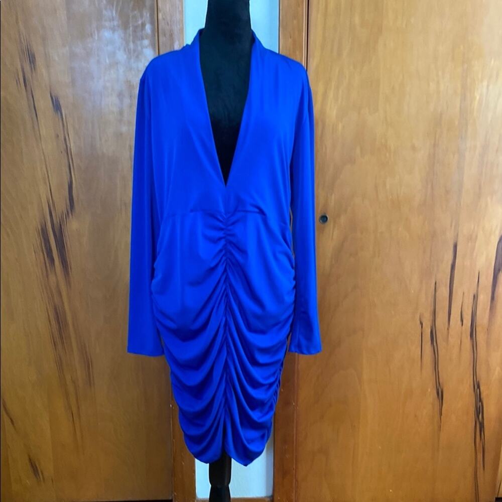 Windsor NWT Royal Blue Long Sleeve Dress Deep Plunge V-Neck Ruched Front & Back